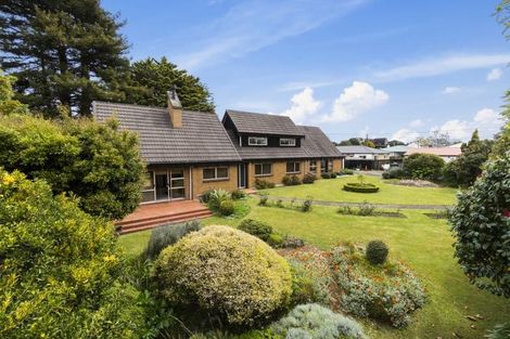 Photo of property in 88 Sturges Road, Henderson, Auckland, 0612
