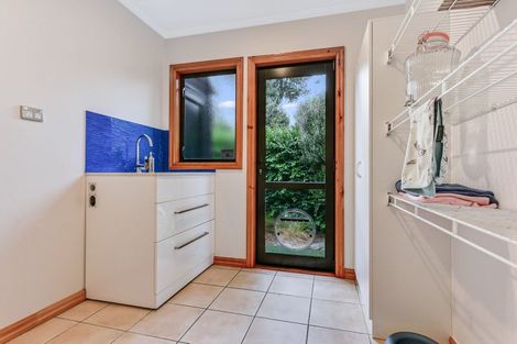 Photo of property in 27b Opoia Road, Hamilton East, Hamilton, 3216