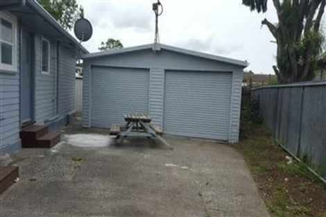 Photo of property in 9 Norval Road, Henderson, Auckland, 0610