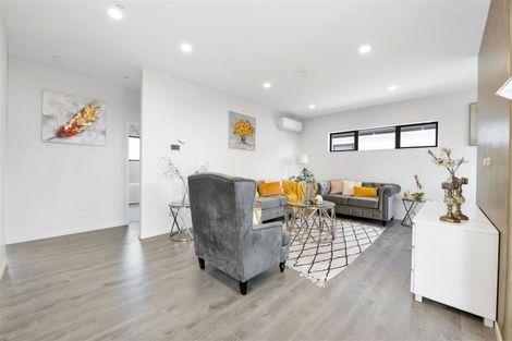 Photo of property in 9 Rakiraki Place, Flat Bush, Auckland, 2019