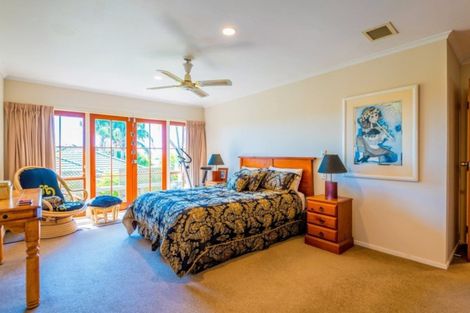 Photo of property in 210 Whitford Road, Shamrock Park, Auckland, 2016