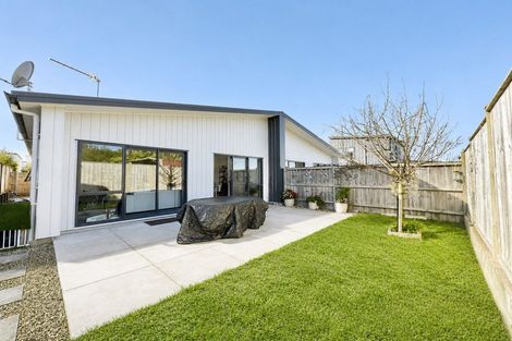 Photo of property in 42 Exmoor Road, Karaka, Papakura, 2113