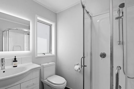 Photo of property in 7b Glenvar Road, Torbay, Auckland, 0630