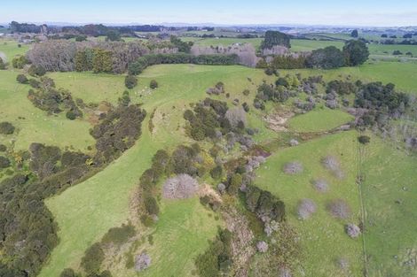 Photo of property in 92 Brewster Road, Pukekawa, Tuakau, 2696