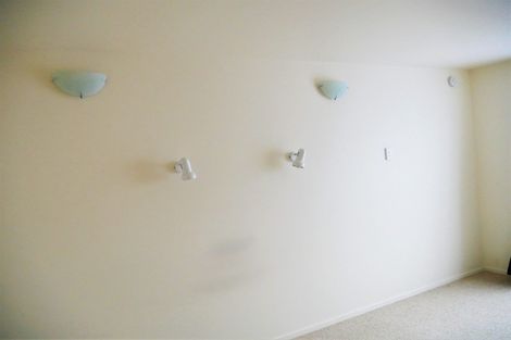 Photo of property in 2a Hoskins Avenue, Hillsborough, Auckland, 1042