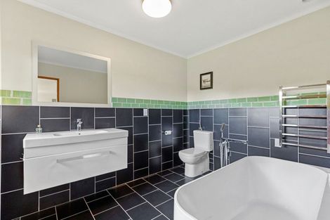 Photo of property in 373 Cambridge Road, Tauriko, Tauranga, 3110