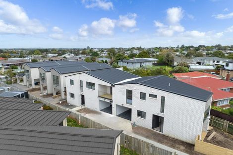 Photo of property in 30d Tawa Crescent, Manurewa, Auckland, 2102