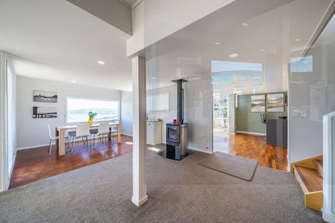 Photo of property in 13 Ettrick Grove, Papakowhai, Porirua, 5024