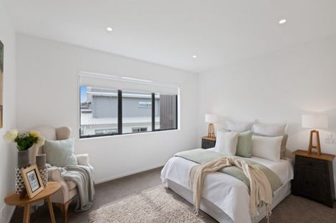 Photo of property in 16 Orford Lane, Takanini, 2112