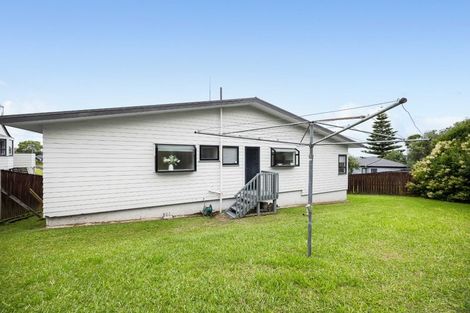Photo of property in 12 Clearview Heights, Ranui, Auckland, 0612