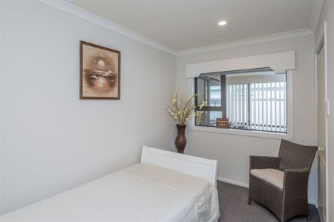 Photo of property in 19 Kent Street, Levin, 5510