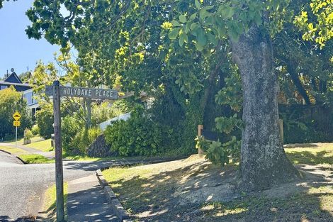 Photo of property in 5 Holyoake Place, Chatswood, Auckland, 0626