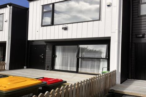 Photo of property in 123d Sunnynook Road, Forrest Hill, Auckland, 0620