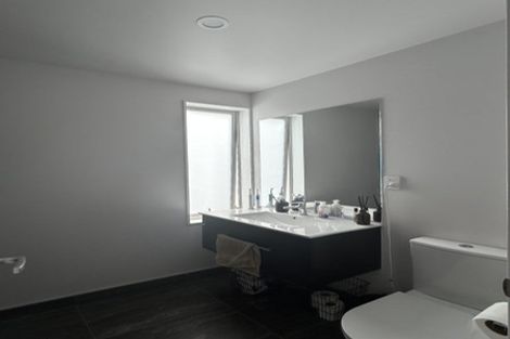 Photo of property in 3/30 Pirie Street, Mount Victoria, Wellington, 6011