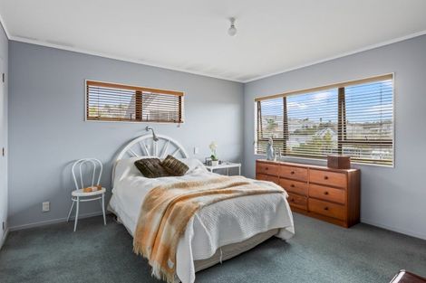 Photo of property in 2/25 Nukumea, Orewa, 0931