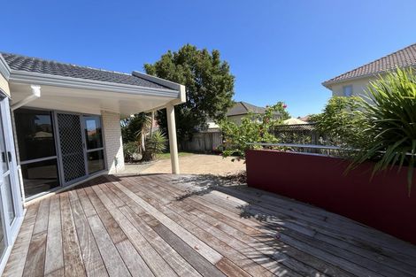 Photo of property in 3 Larkin Place, Somerville, Auckland, 2014