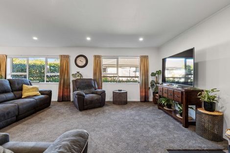 Photo of property in 20 Patterson Road, Hurworth, New Plymouth, 4371