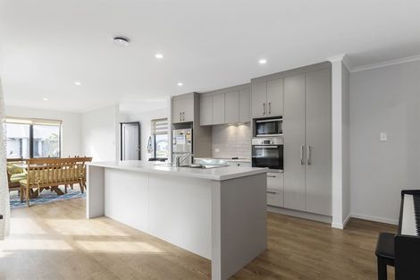 Photo of property in 50 Kuru Place, Papamoa, 3118