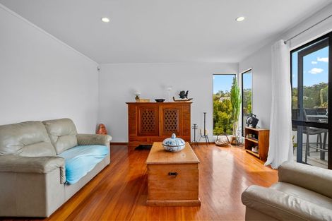 Photo of property in 5a Piripiri Crescent, Torbay, Auckland, 0630