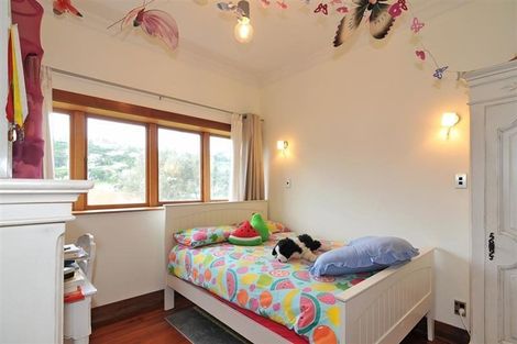 Photo of property in 51 Eden Street, Island Bay, Wellington, 6023