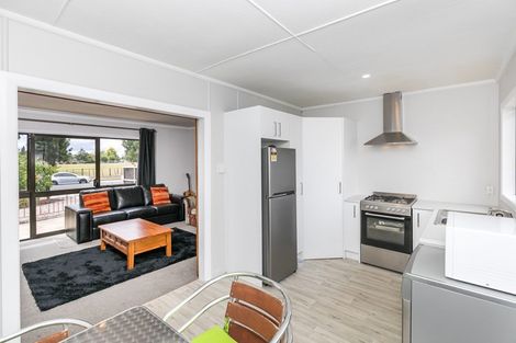 Photo of property in 31 Collins Road, Melville, Hamilton, 3206