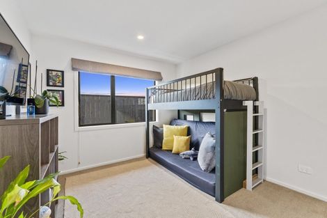 Photo of property in 2 Seven Oaks Drive, Kinloch, Taupo, 3377