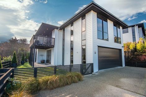 Photo of property in 24 Brugh Place, Andersons Bay, Dunedin, 9013