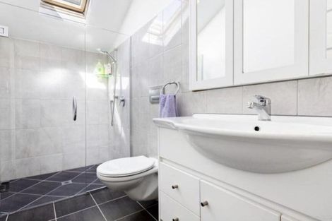 Photo of property in 60 Hobson Street, Thorndon, Wellington, 6011