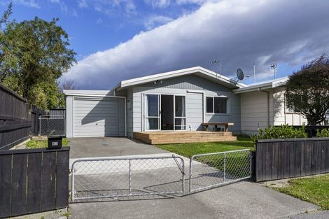 Photo of property in 42 Wynyard Crescent, Tamatea, Napier, 4112
