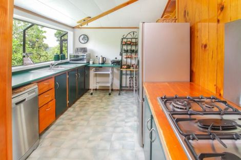 Photo of property in 5 Kirkpatrick Street, Kohukohu, 0491