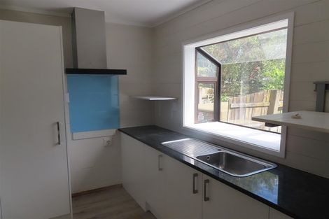 Photo of property in 187 Pigeon Mountain Road, Half Moon Bay, Auckland, 2012