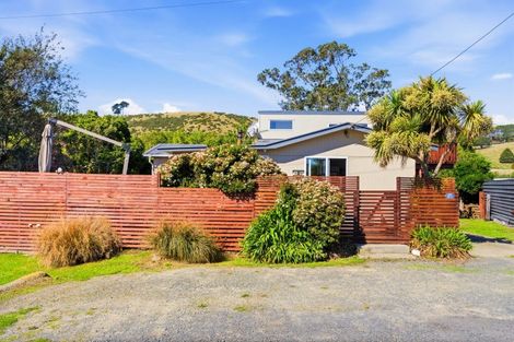 Photo of property in 872 Harington Point Road, Harington Point, Dunedin, 9077