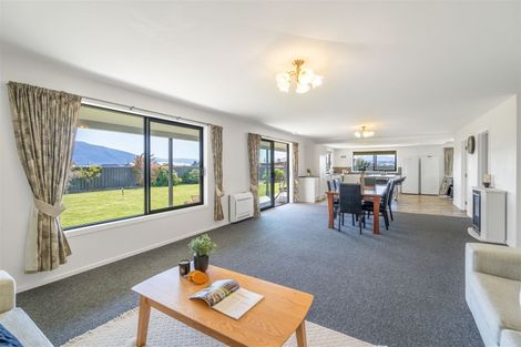 Photo of property in 18 Acheron Way, Te Anau, 9600