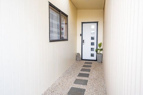 Photo of property in 2 Clutha Street, Alexandra, 9320