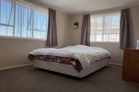 Photo of property in 37 Desert Gold Street, Ascot Park, Porirua, 5024