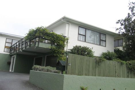 Photo of property in 15 Redwood Avenue, Tawa, Wellington, 5028