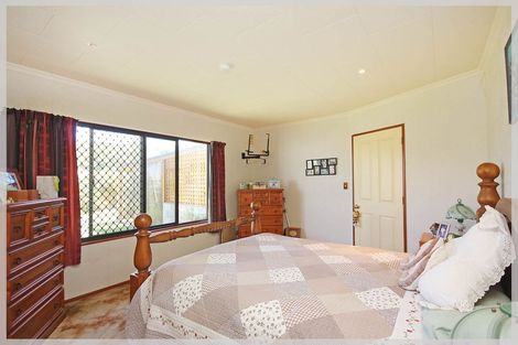 Photo of property in 5 Teppett Place, Foxton Beach, Foxton, 4815