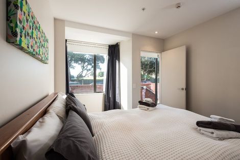Photo of property in Nouvo Apartments, 1a/21 Rugby Street, Mount Cook, Wellington, 6021