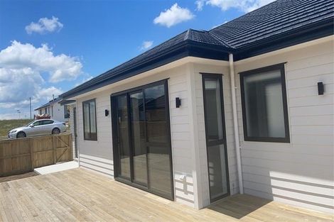 Photo of property in 12 Paul Way, Pokeno, 2402