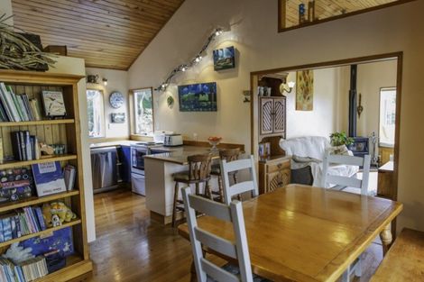 Photo of property in 3 West Road, Kaukapakapa, 0873