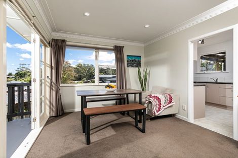 Photo of property in 81 Rangeview Road, Sunnyvale, Auckland, 0612
