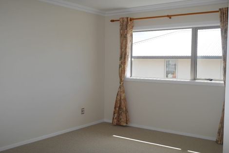 Photo of property in 31 Sumner Terrace, Aotea, Porirua, 5024