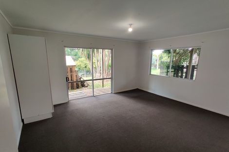 Photo of property in 33 Leaver Place, Weymouth, Auckland, 2103
