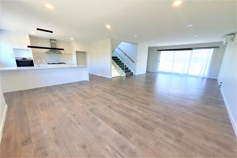 Photo of property in 19b Roseberry Avenue, Birkenhead, Auckland, 0626