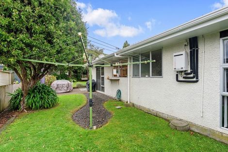 Photo of property in 35 Pehi Kupa Street, Waikanae, 5036