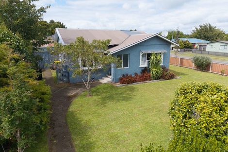 Photo of property in 50 Mclean Street, Woodville, 4920