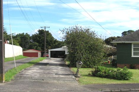 Photo of property in 22 Murray Road, Te Atatu Peninsula, Auckland, 0610