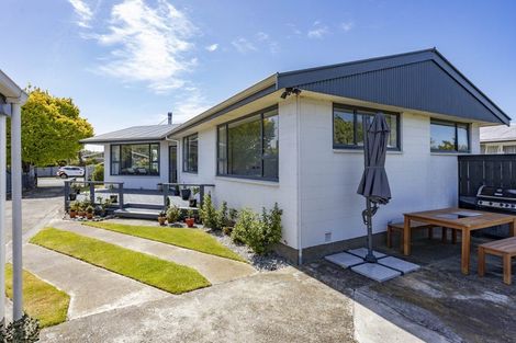 Photo of property in 25 Johns Road, Rangiora, 7400
