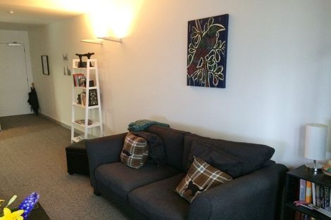 Photo of property in Gerondis Bldg Apartments, 401/60 Willis Street, Wellington Central, Wellington, 6011