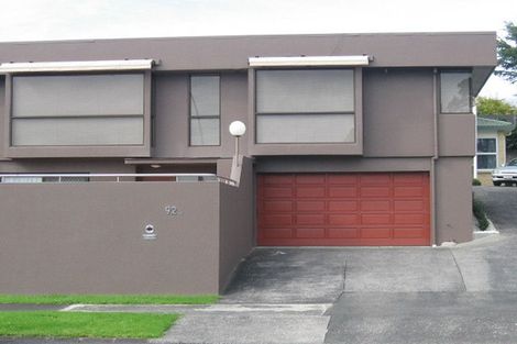 Photo of property in 2/92 Fisher Parade, Sunnyhills, Auckland, 2010